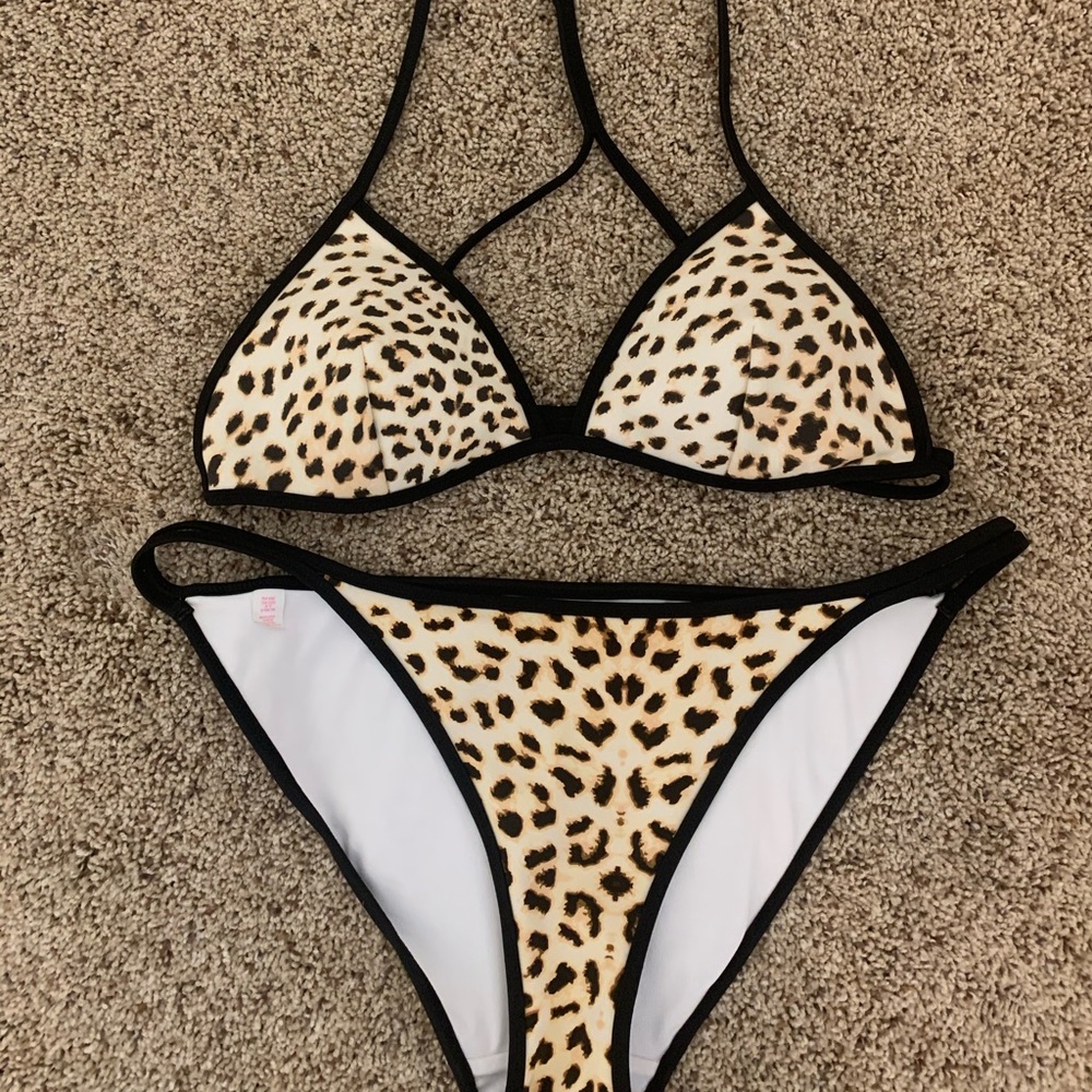 Victoria’s Secret leopard bikini